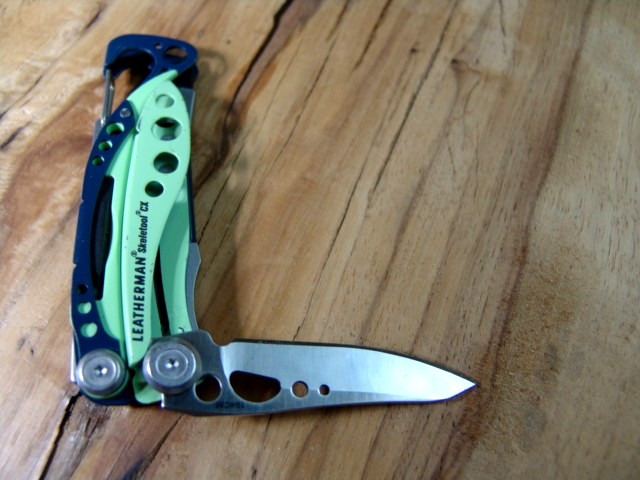 LEATHERMAN SKELETOOL CX-NAVY BLU & NEON GREEN-MULTI TOOL & RETIRED STYLE-EXCLN-2