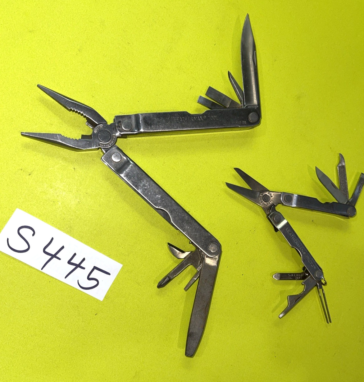 LEATHERMAN 2 KNIVES MULTI TOOL 2 INCH & 4 INCH