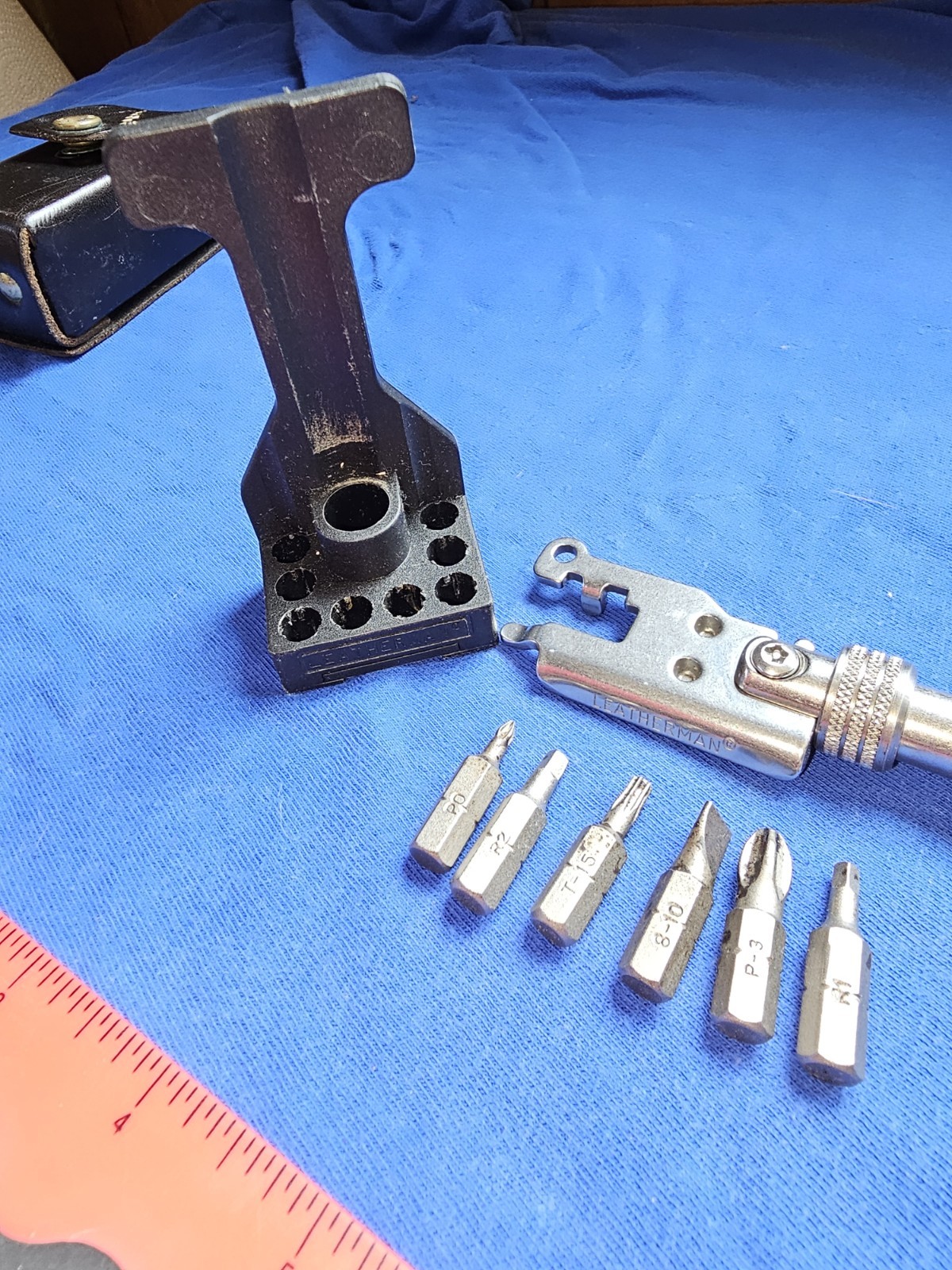 Leatherman Tool Adapter W/ Bits Retired Set Fits Wave and other models.