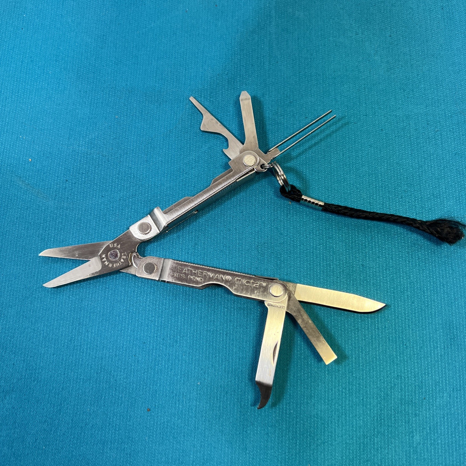 Leatherman Micra Multi-Tool Knife, Scissors- Stainless Steel Very Good Condition