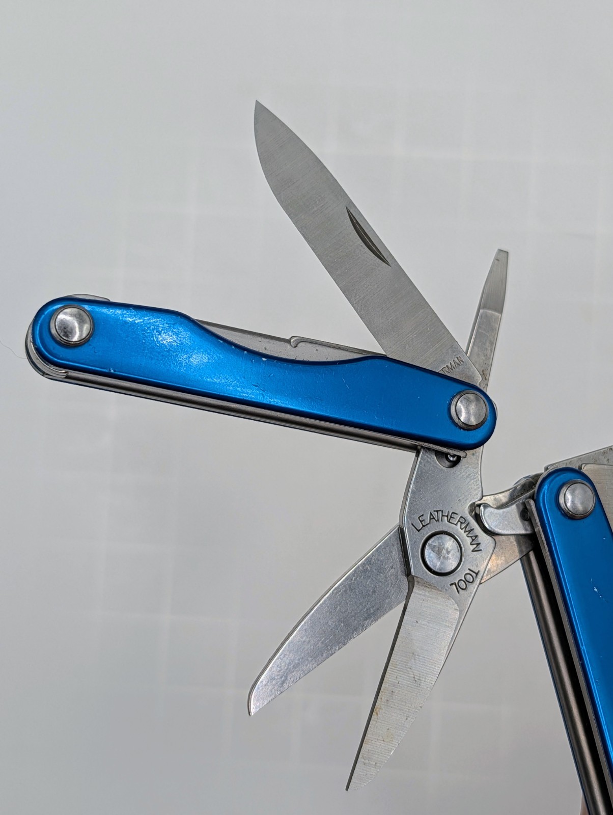 Vintage Leatherman Squirt S4 Multi-Tool, Key Ring, Retired, Blue Anodized