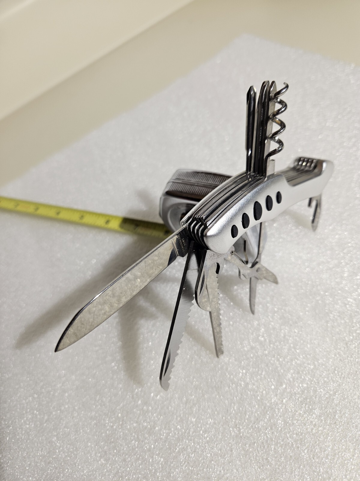 American Mint Multi Tool Scissors Cork Screw File Saw Plain Edge Folding Knife