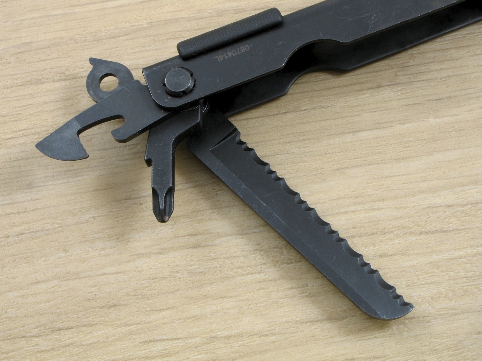 Gerber MP600 Multi-Tool Multi-Plier Needlenose Carbide Cutters, Black Oxide