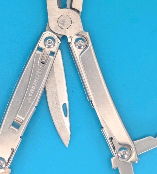 Leatherman Rev 3.8″ Multi-Tool, Stainless!