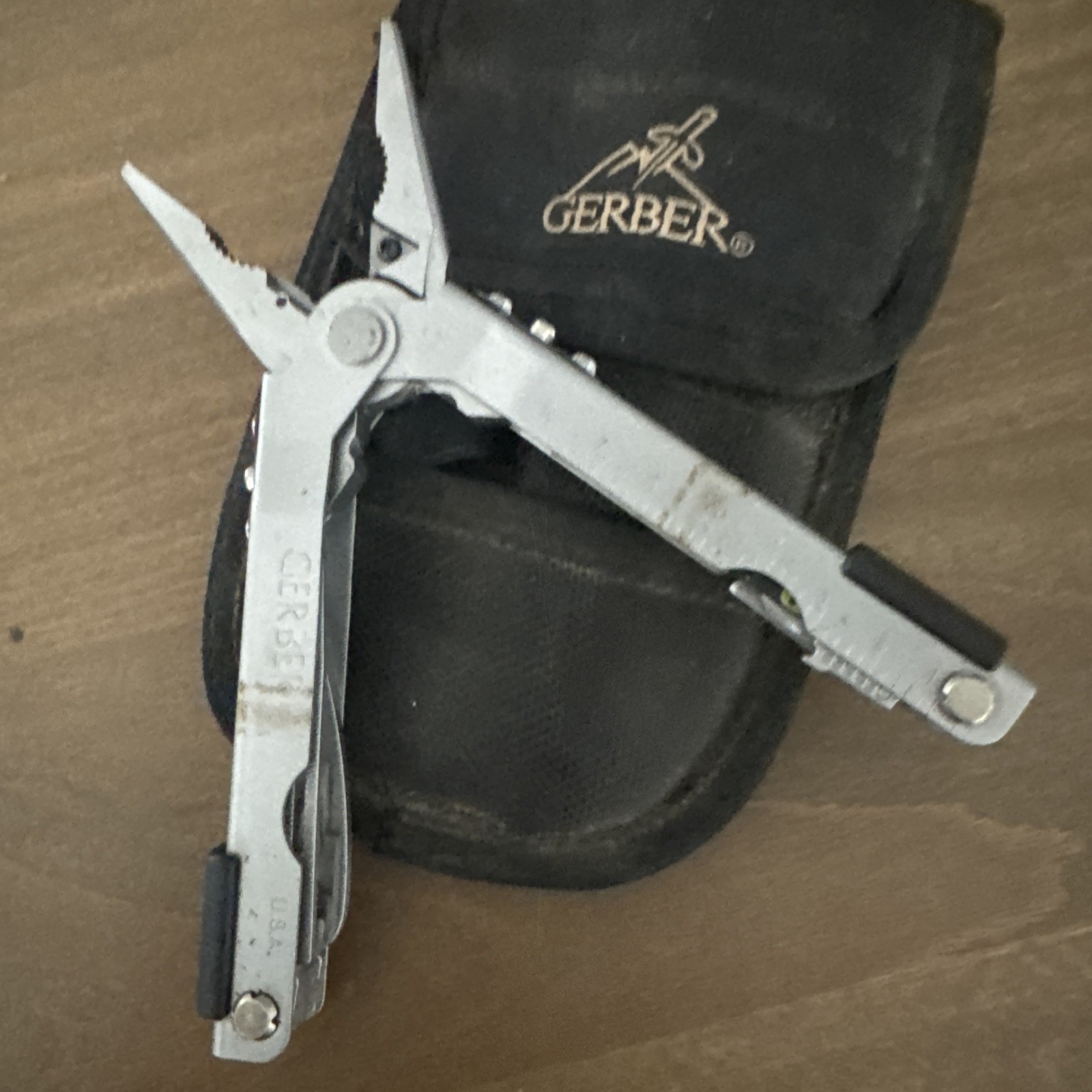 GERBER LEGENDARY BLADES MULTITOOL