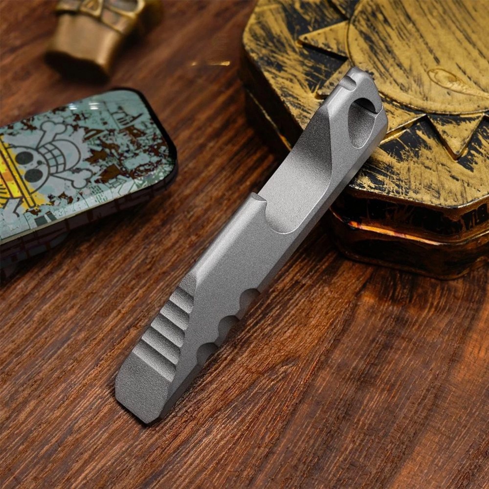 1Pcs Titanium Alloy Mini Pry Bar Bottle Opener Keychain EDC Multi Tool Pocket