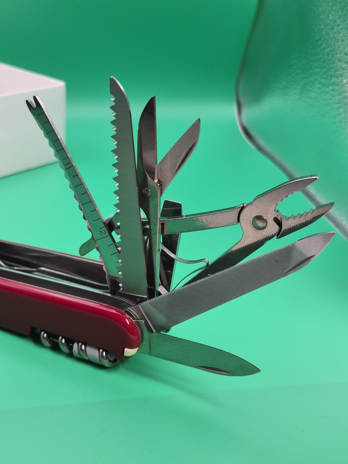 Victorinox SwissChamp Red Swiss Army Multi-Tool 91mm 15+ Tools 1.6795.3