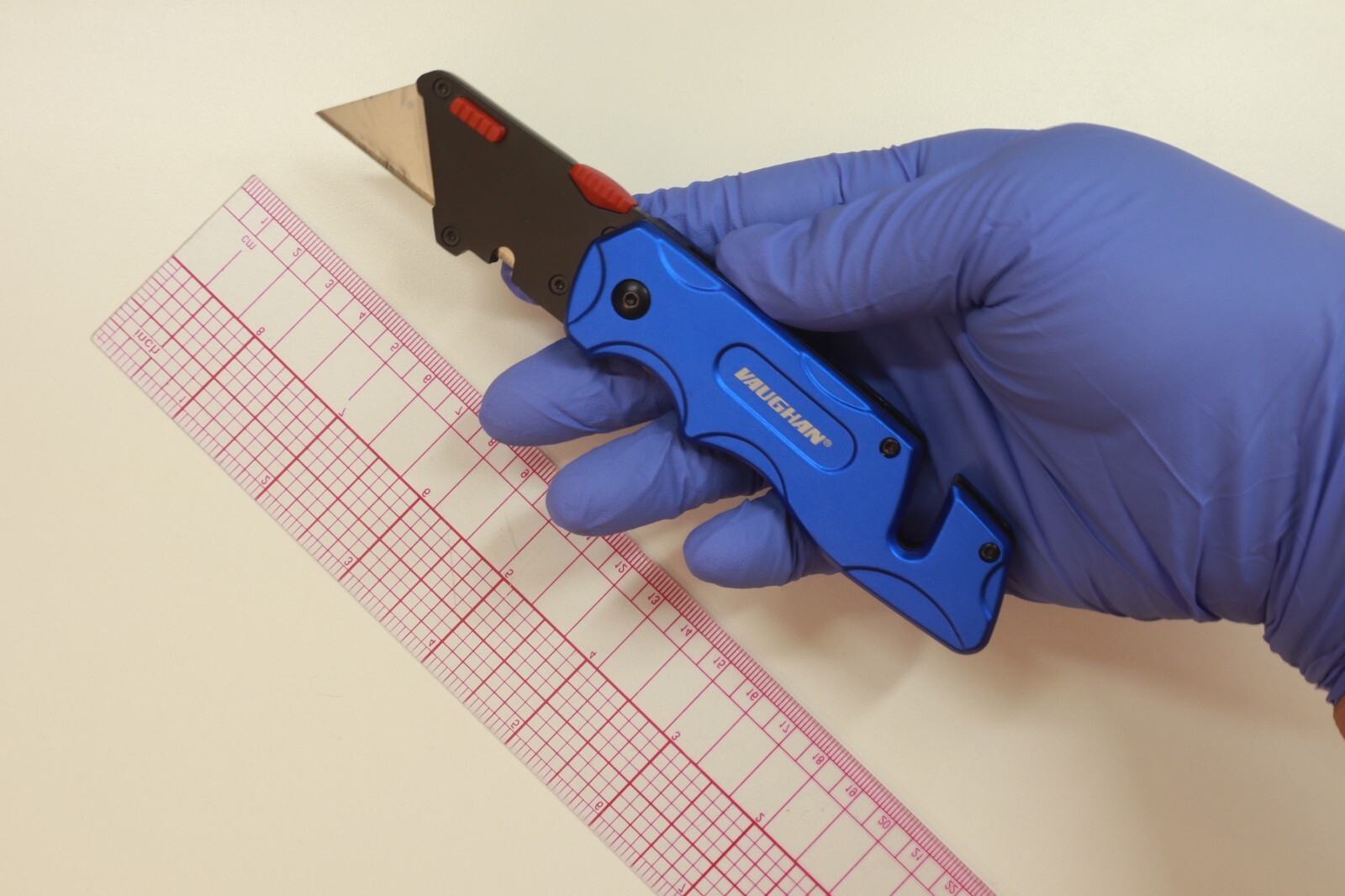 2 packs of 4 Vaughan Utility Knives