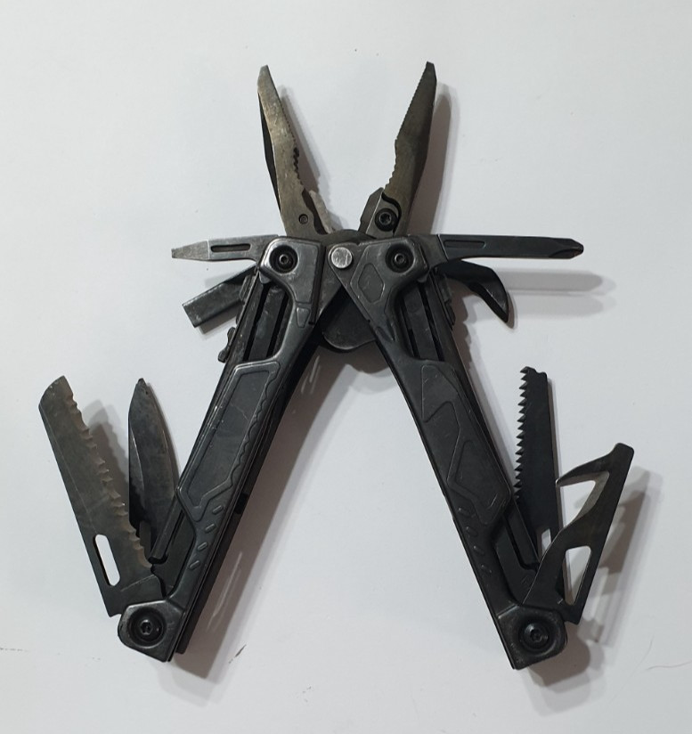 🔥🔥 Leatherman OHT Cayote Tan BO One Hand Tool Rare Retired