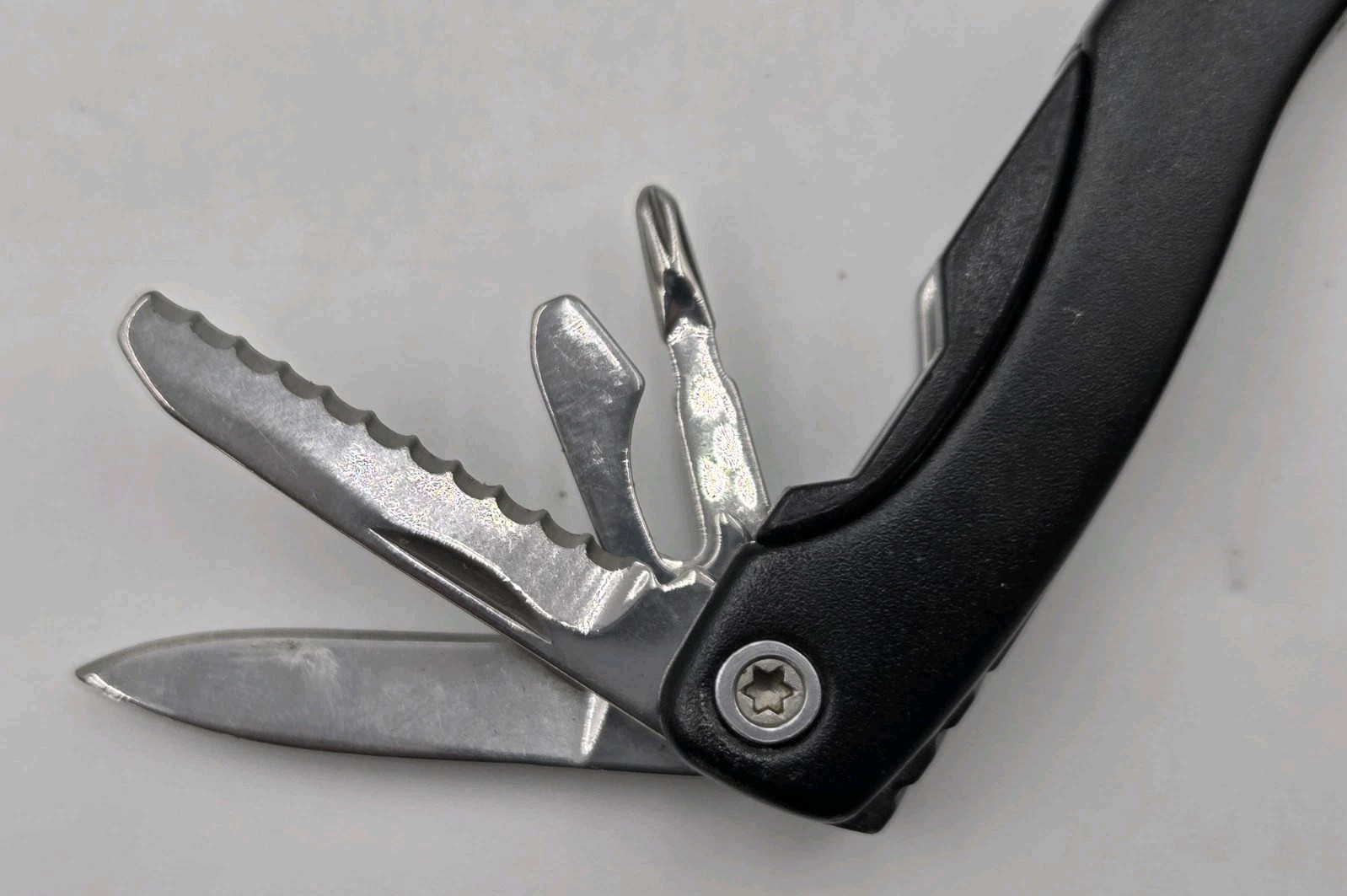 Carquest Starters & Alternators Mini 9 In 1 Multi-Tool – Spring Loaded Pliers