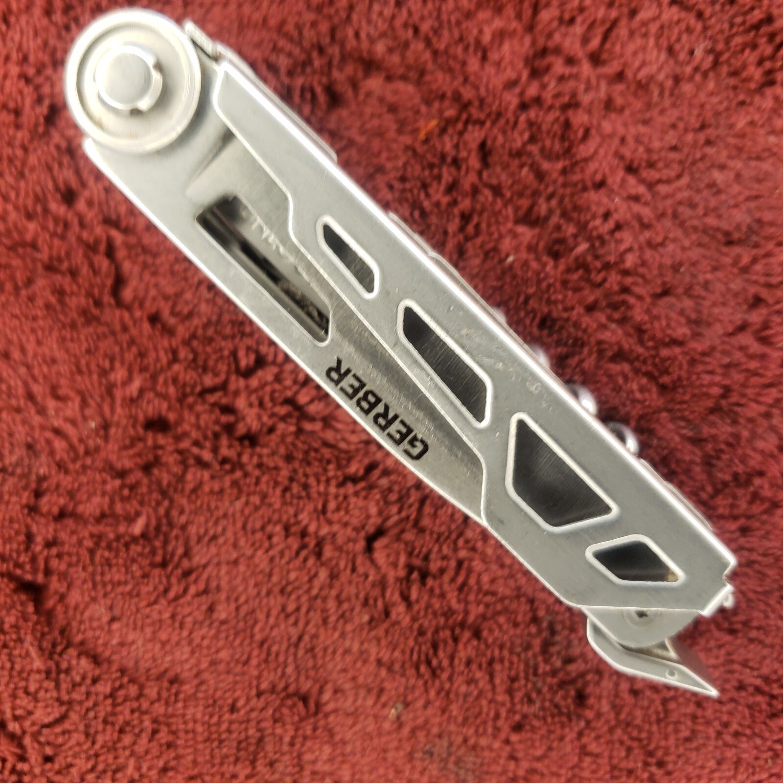 🔪 GERBER Armbar Cork MultiTool with Bit kit