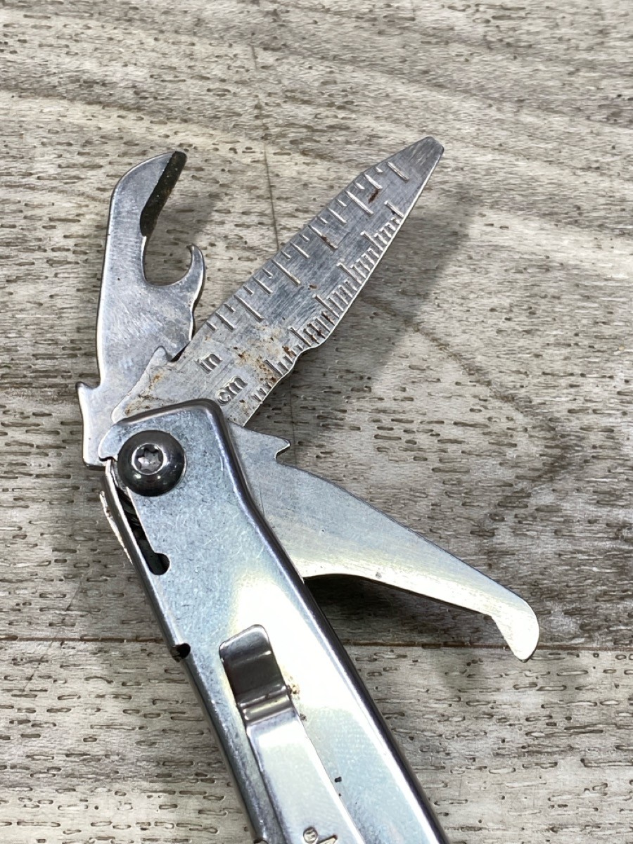 Leatherman Rev Pocket Multitool (A1D032595)