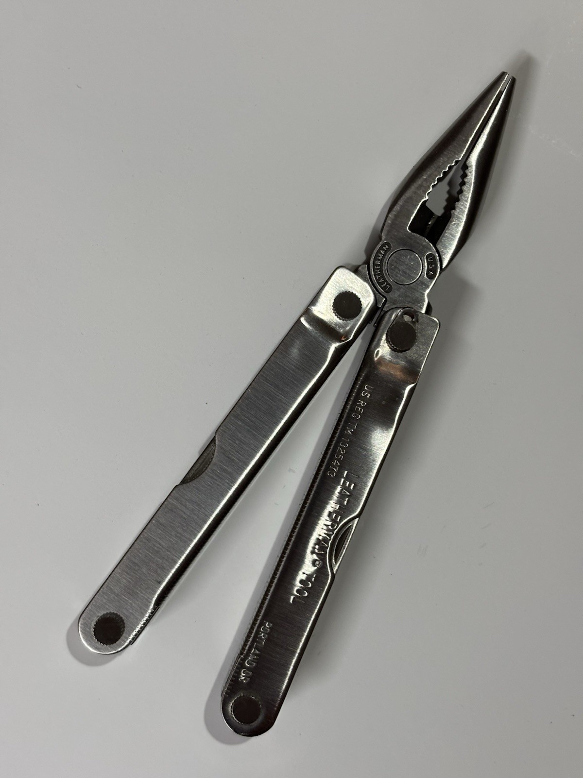 Cabela’s Leatherman World’s Foremost Outfitters 1325473 Portland OR
