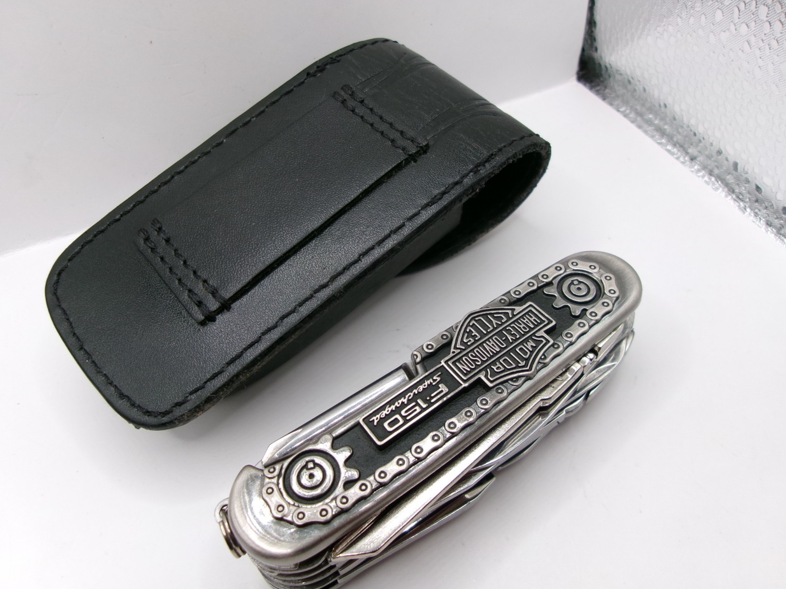 Harley Davidson Multitool Ford Harley-Davidson™ F-150 Knife with Leather Sheath