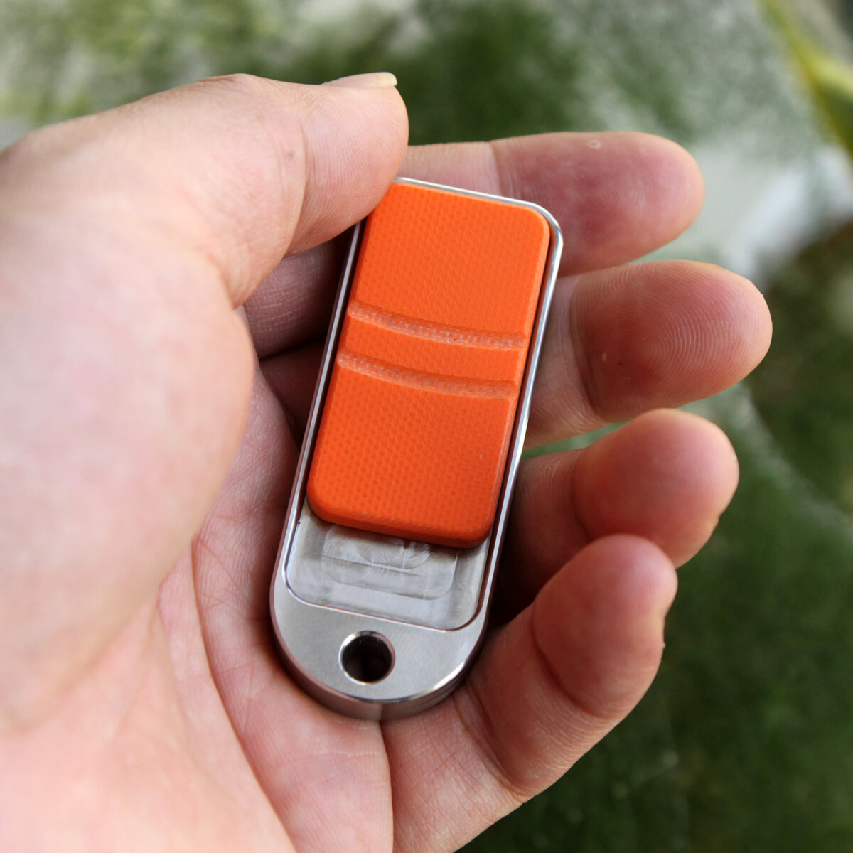 Click Clicker Magnetic Push Card Hand Fidget decompression Pocket EDC Magic Gift