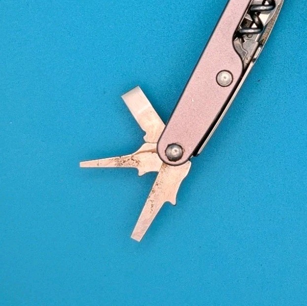 Retired Leatherman Juice PRO Gray Multi-tool! RARE!