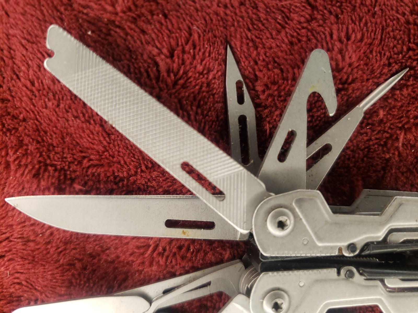 🔪🔪🔪 SOG PowerPint Multi-Tool Pocket Knife Folding Pliers