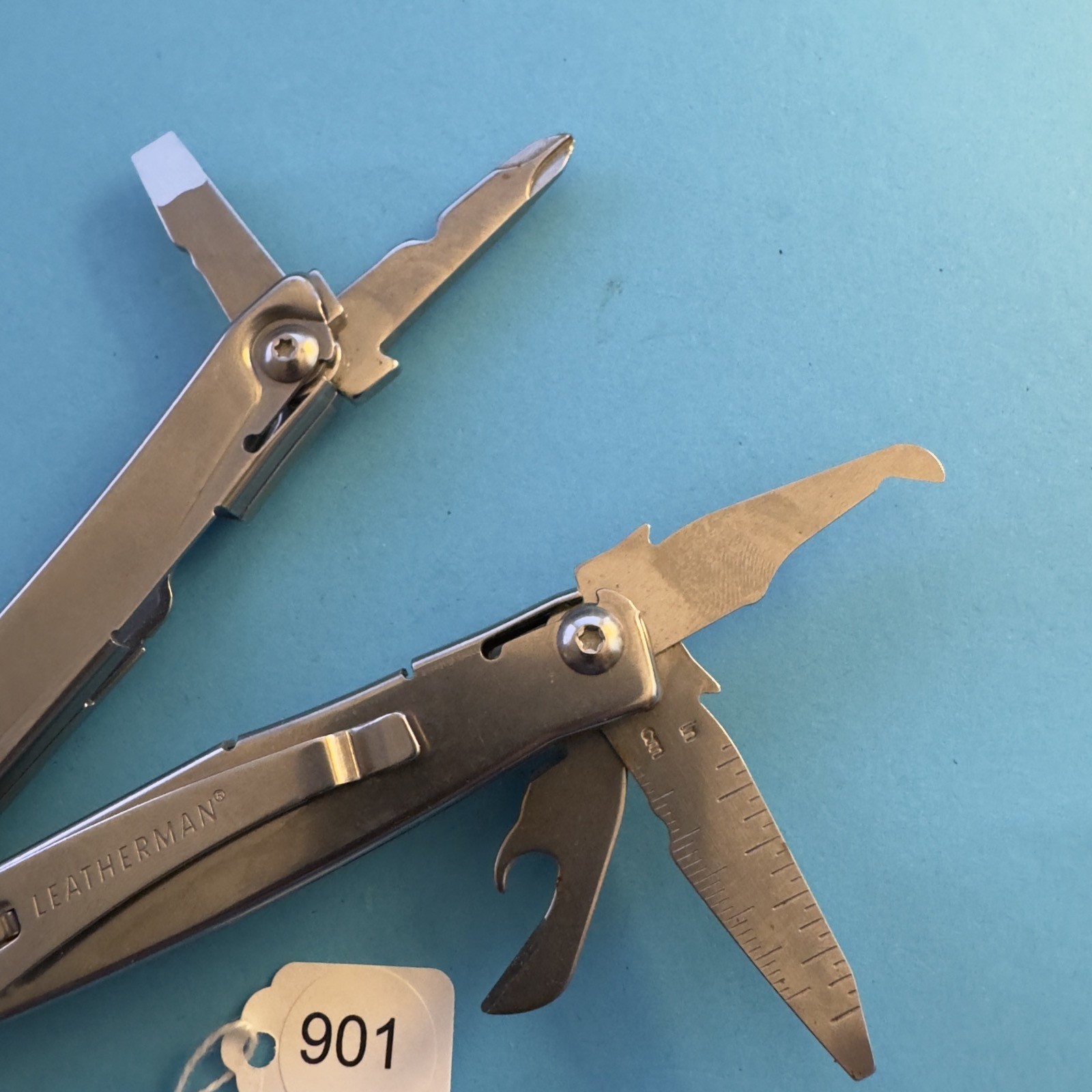 Leatherman Rev Plier Multi-Tool Pocket Clip Knife Stainless EDC #901