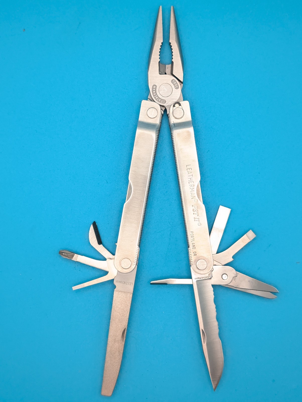 Leatherman PST 2 Multi Tool! 07/03 date stamp! Fast Shipping! WITH SHEATH!