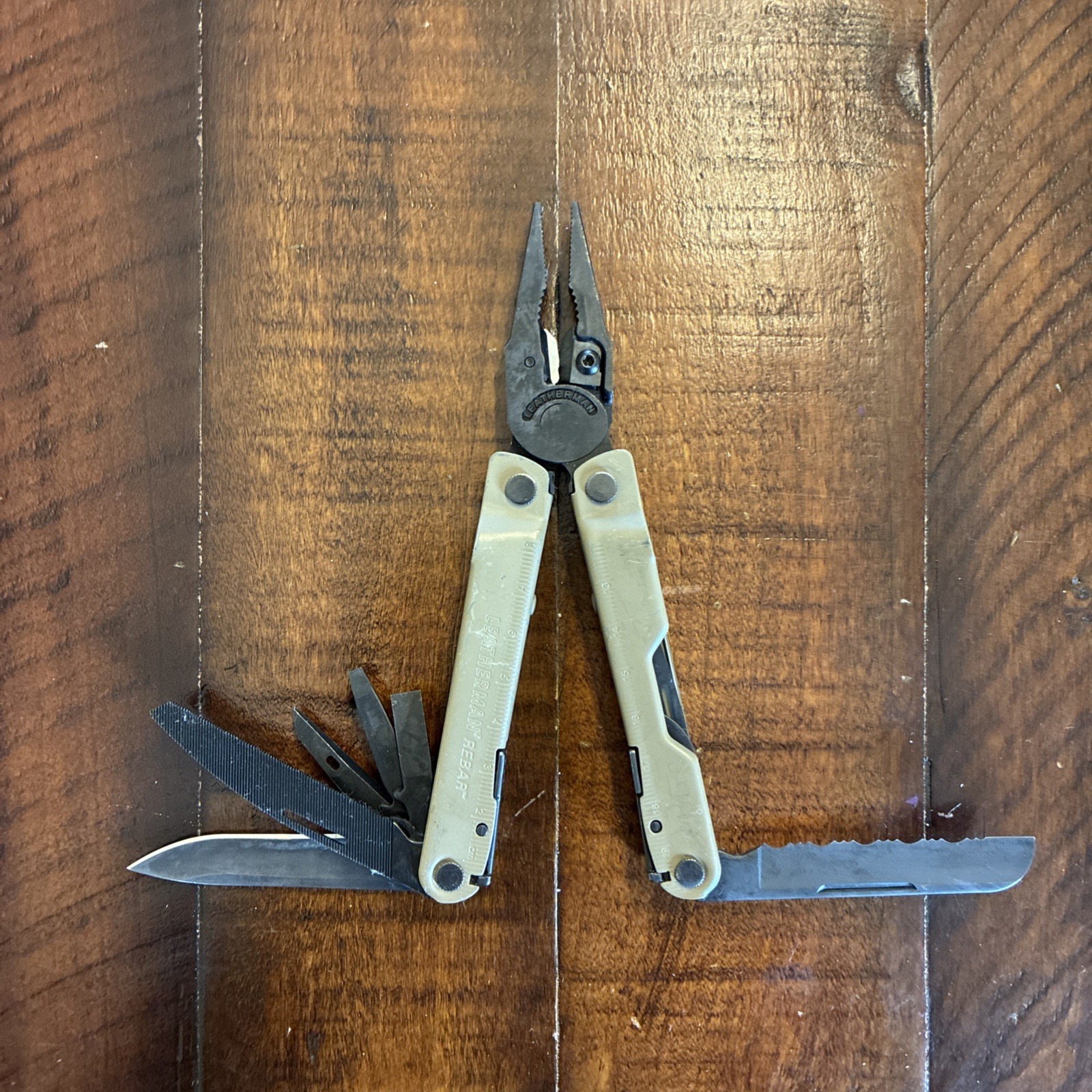 Leatherman Rebar Multi-Tool Coyote Tan – Nice!