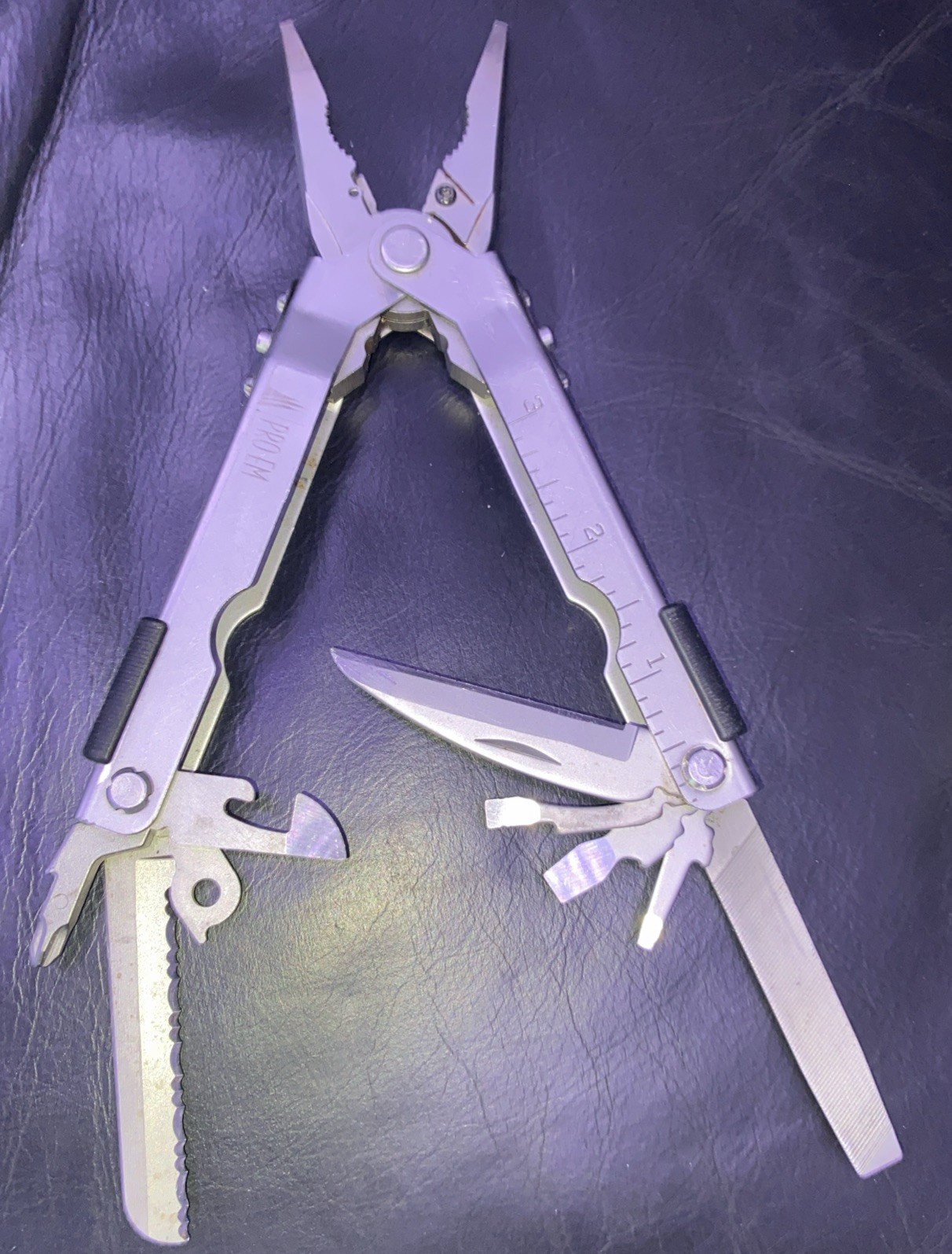 Gerber Silver Stainless Steel Multiplier w/ 12 Multi-Tools Needle Nose Pliers