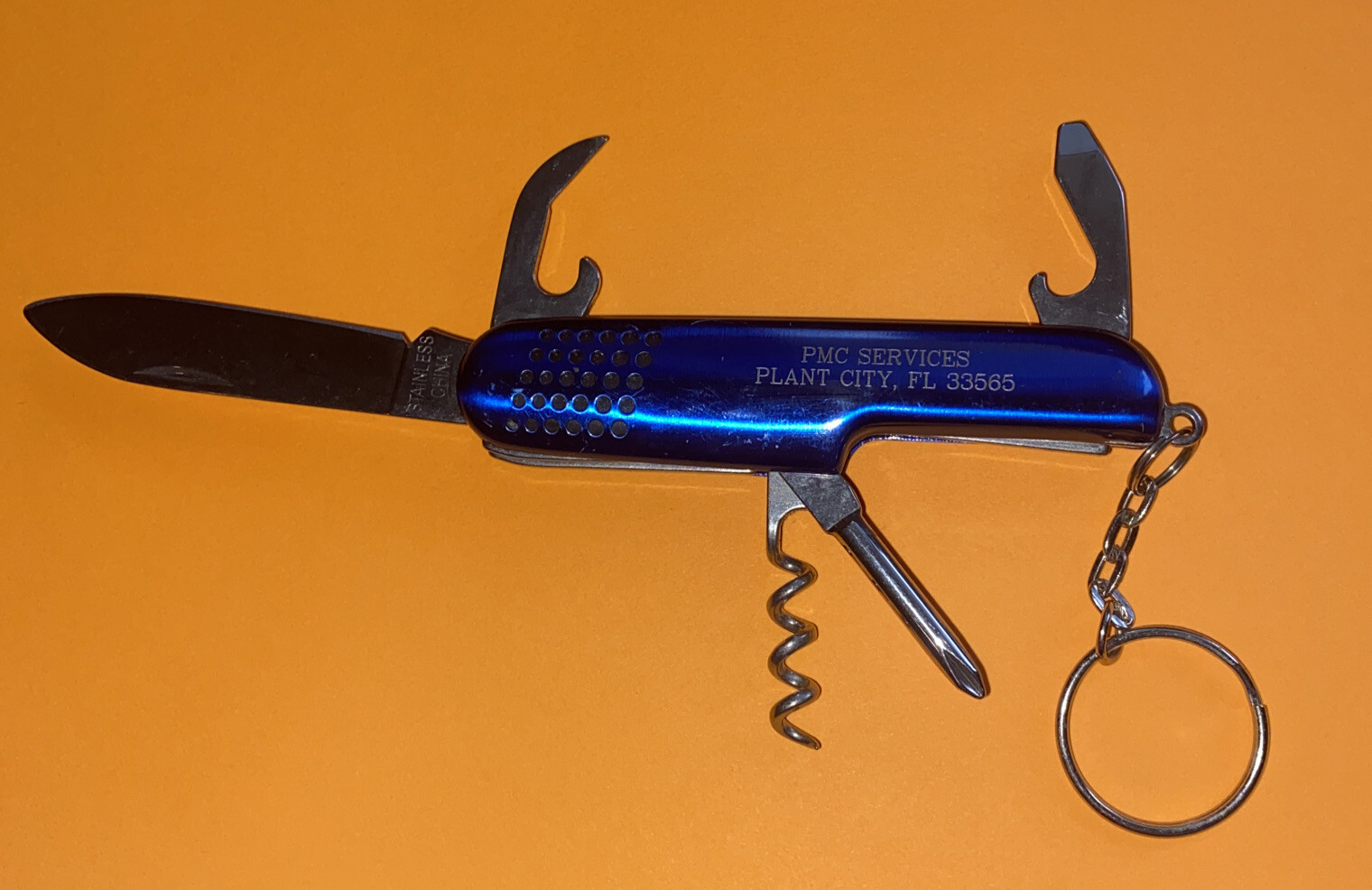 *PRE-OWNED-UNBRANDED-5 FUNCTION MULTI-TOOL KEY CHAIN-FREE SHIPPING*