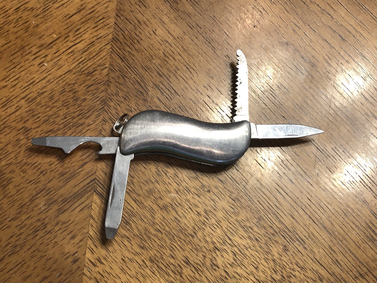 4 Blade Multi-Tool 2 1/2” Pocket Knife