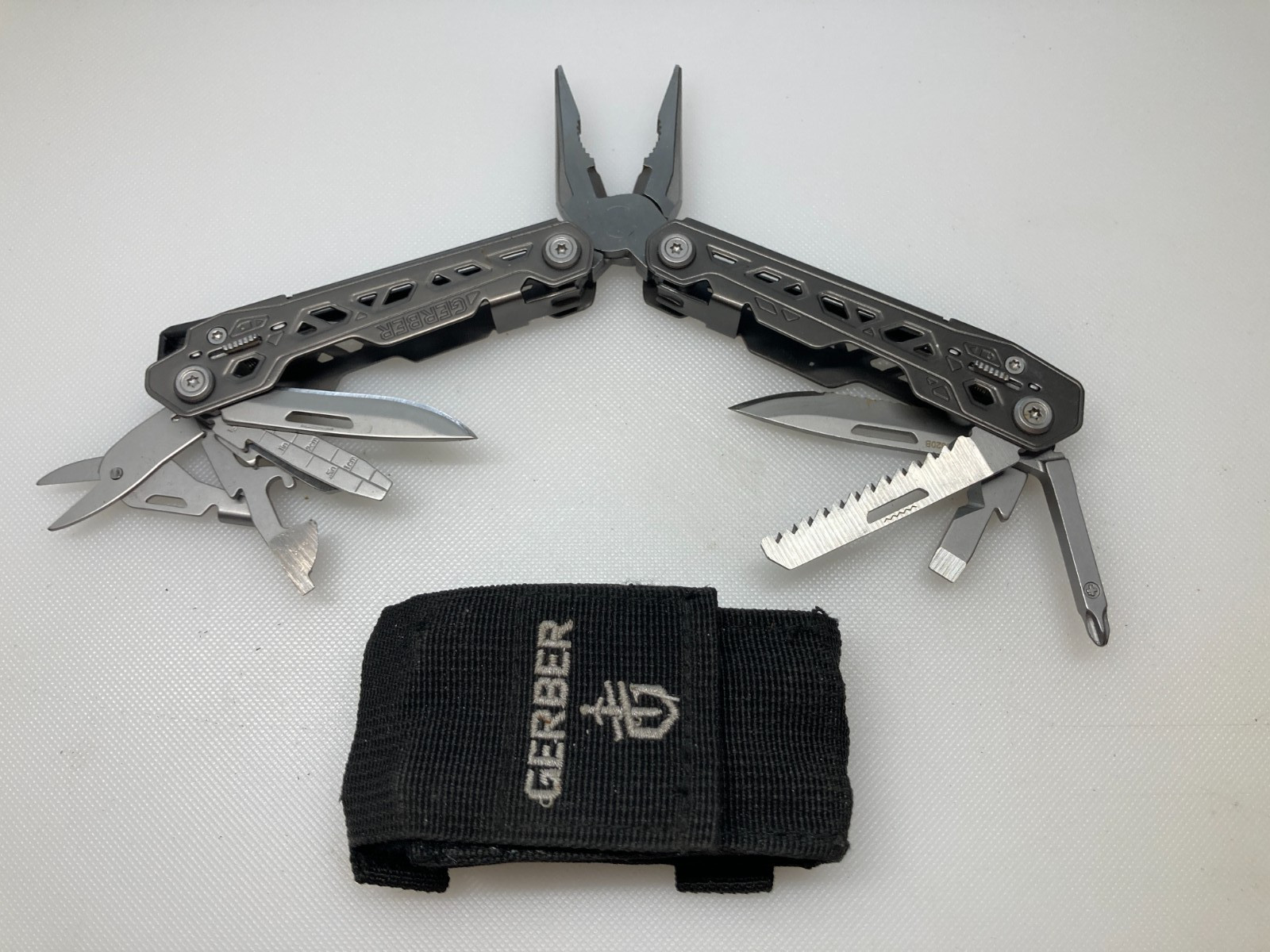 Gerber Truss Multi-Tool w/Sheath (B)