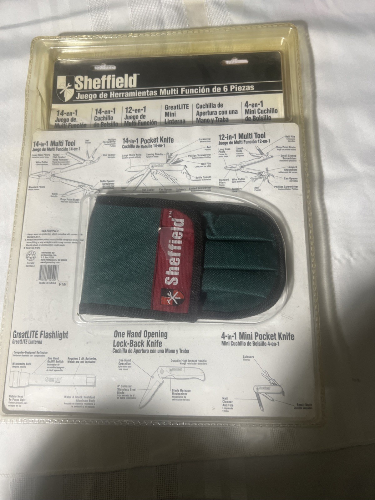 NIP Sheffield Brand NOS 6 Pc Tool Kit 3 Pocket Knife 2 Multi Tool & Flashlight