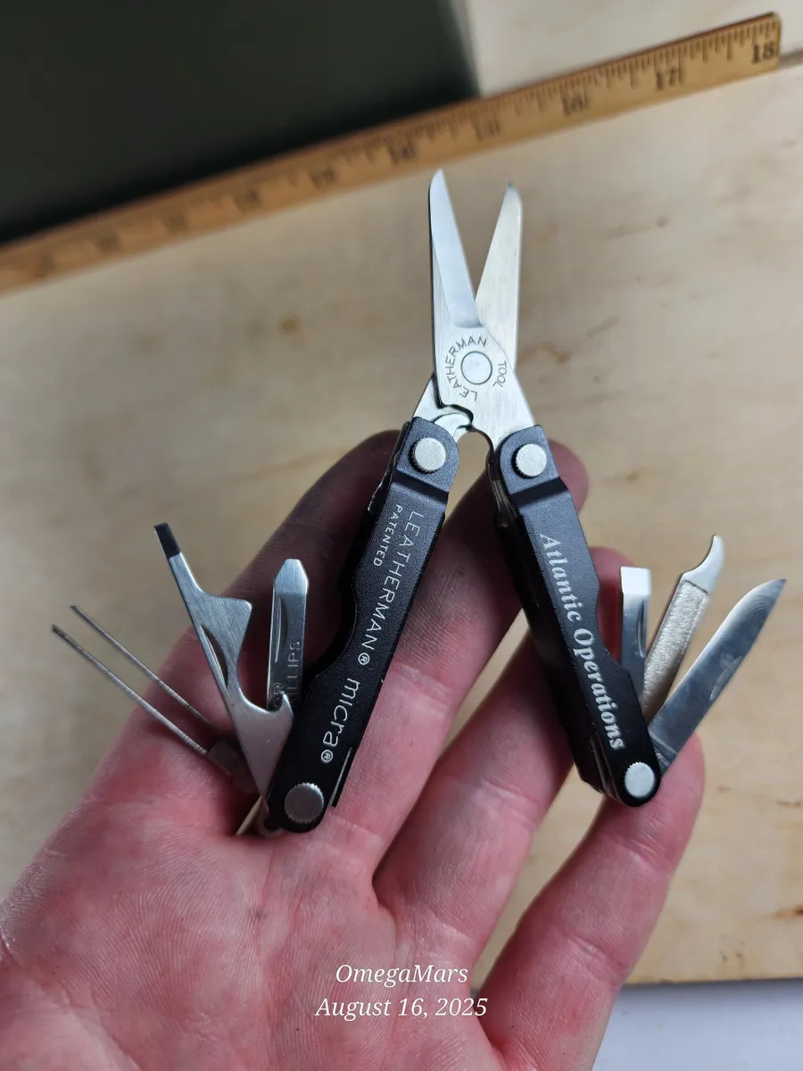 Leatherman Micra Black #1 Light usage