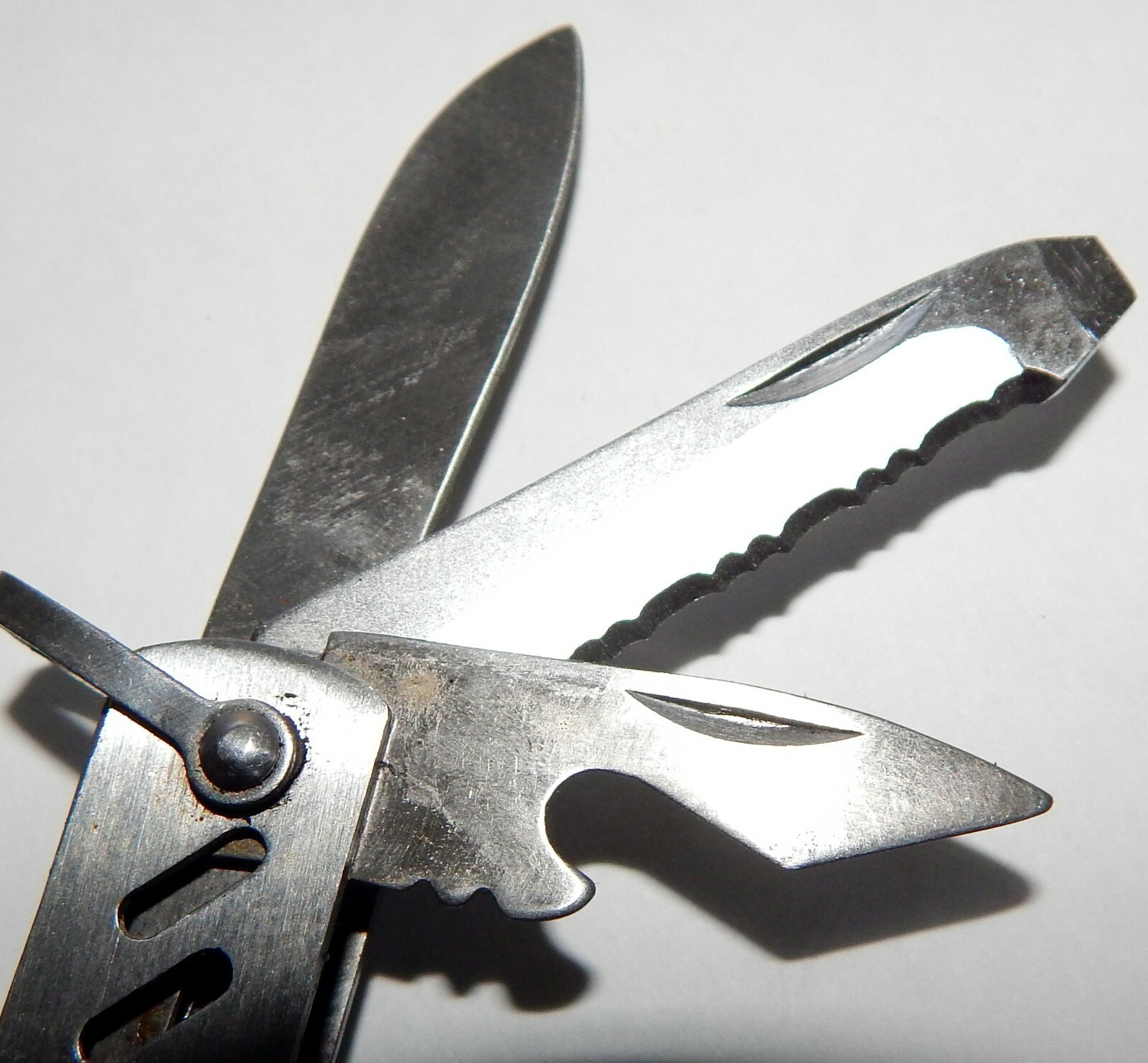 Stainless Steel Multi-Tool w/ Woven Case