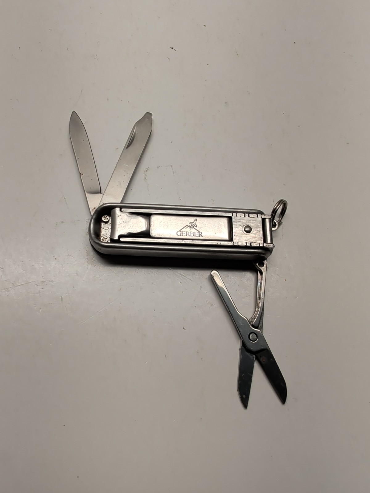 Gerber Deluxe Utility Clippers 22-07166 Scissors File Knife Key Ring Stainless