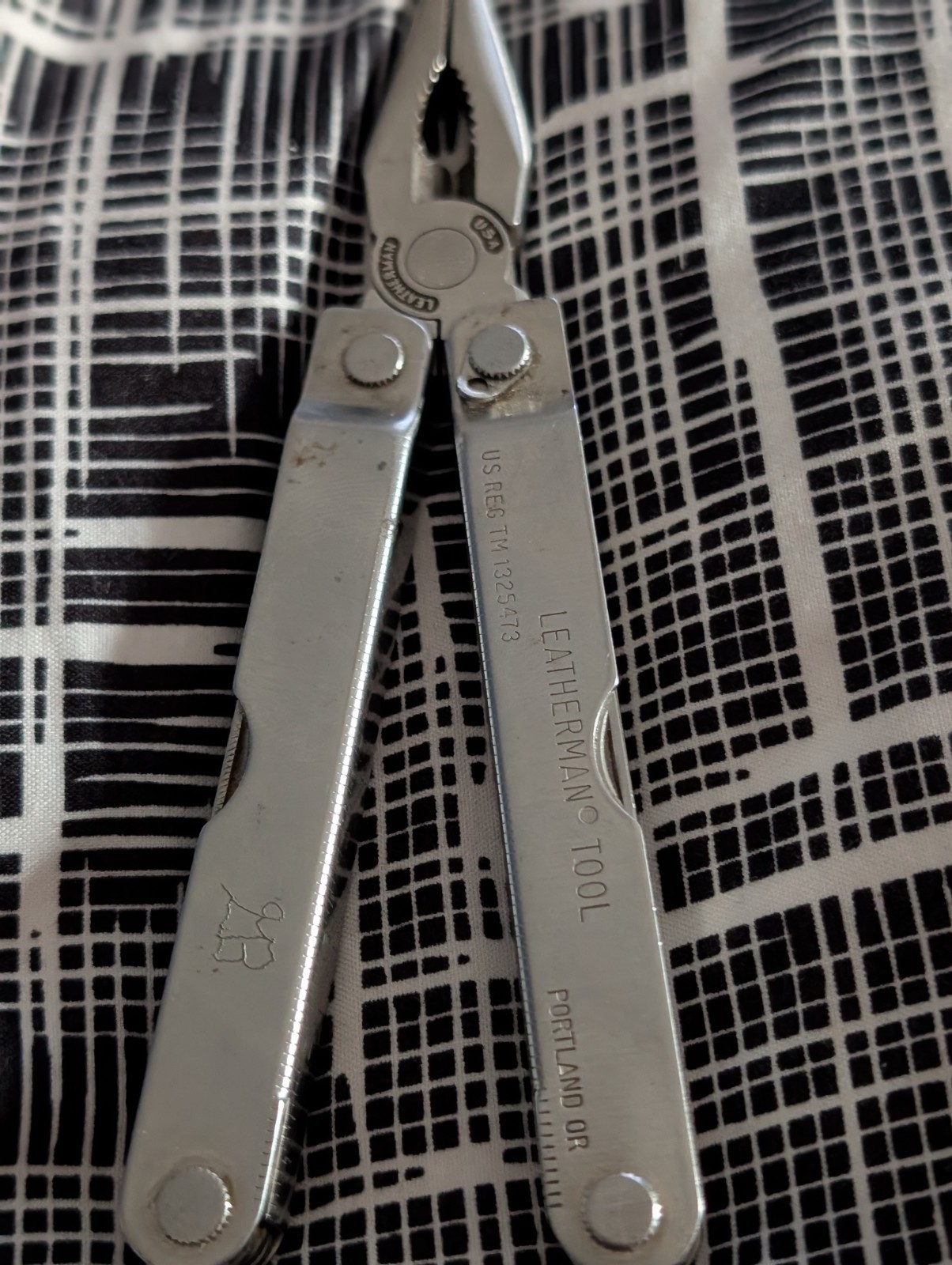 Vintage Original Leatherman TM 1325473 Series Multi-Tool Stainless w/out Sheath