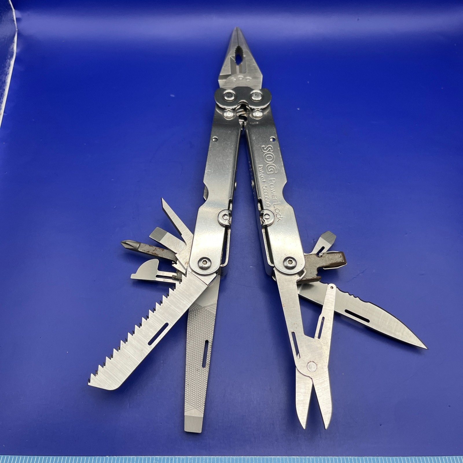 SOG PowerLock Multi Tool