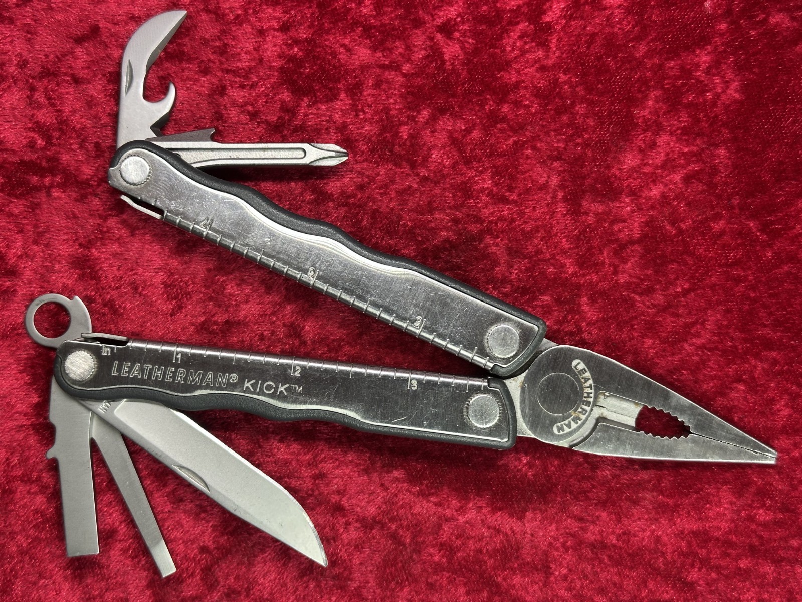 Leatherman Kick Stainless Steel 8 Tool Multi-Tool Retired Random Pick Used (360)