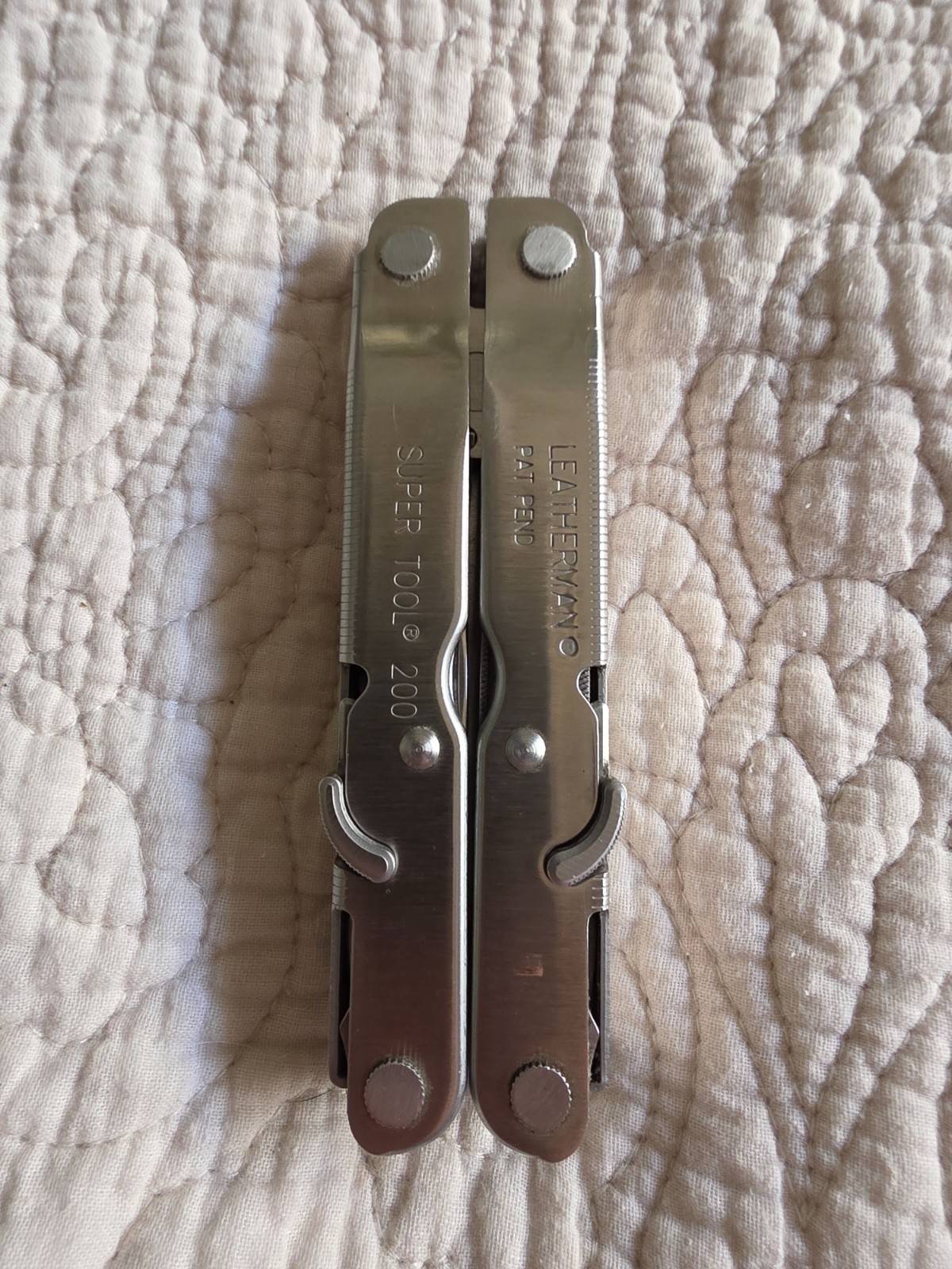 Leatherman Supertool 200 w/Leather Sheath Discontinue Retired Great condition