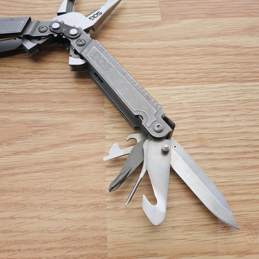 SOG PowerAccess Assist SW Pliers Ruler Awl Wire Cutter/Crimper Drivers Openers