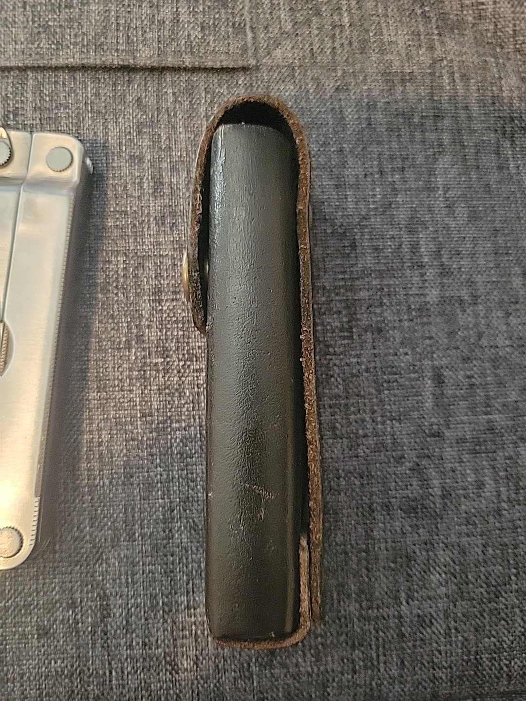 Vintage Original Leatherman Multi-Tool Portland OR TM 1325473 w/ Leather Sheath