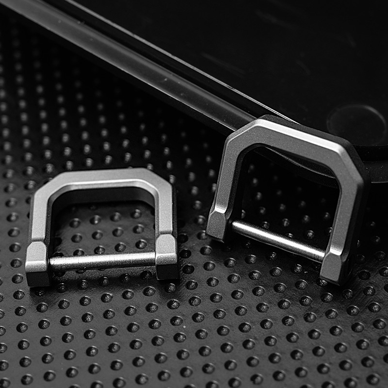 1pc EDC TC4 CNC D Type Porable Car Keychain Outdoor Horseshoe Buckle Hanging
