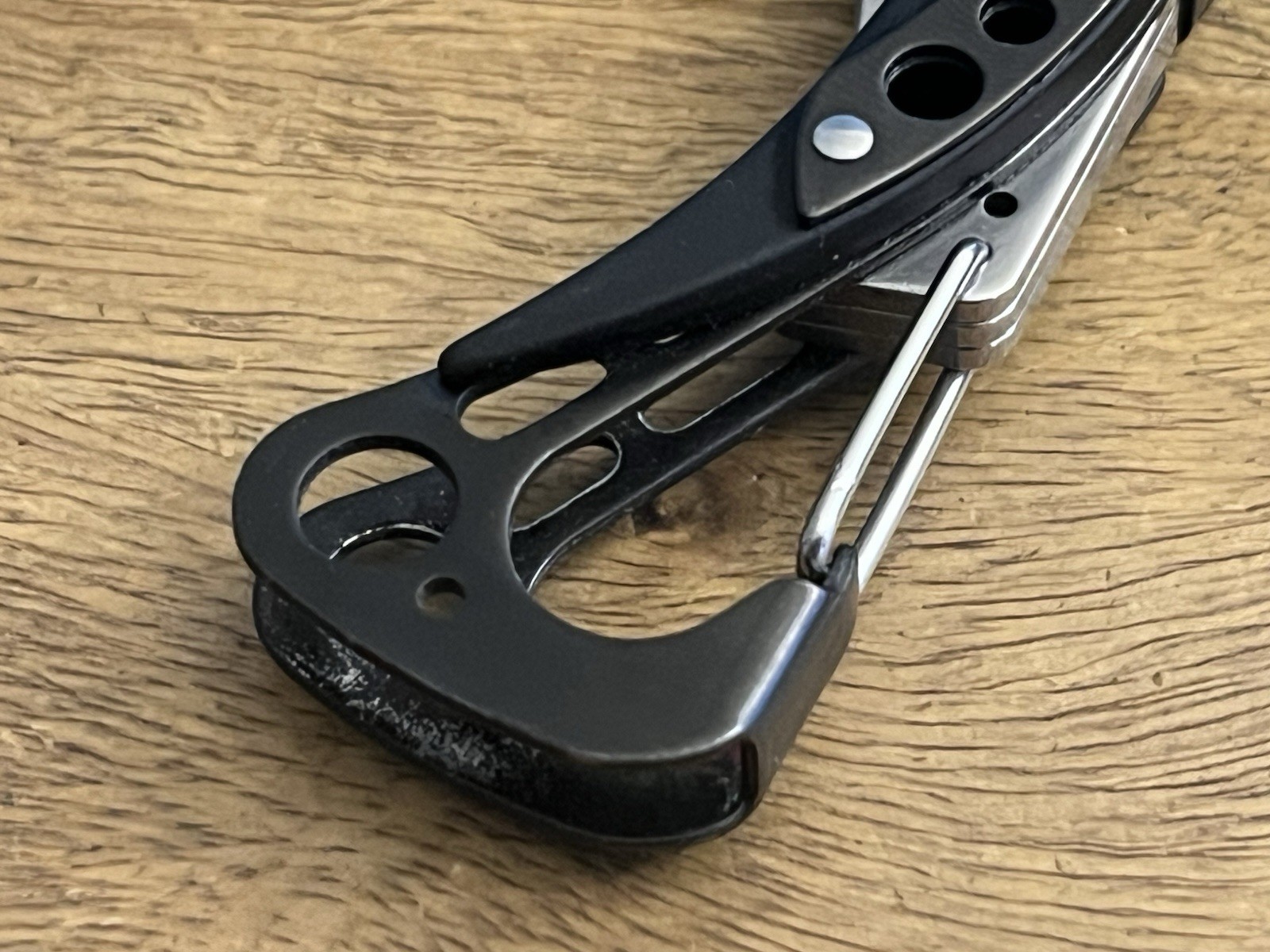 2021 Leatherman Skeletool CX MultiTool 154CM Blade SUPER NICE w/New Nylon Sheath
