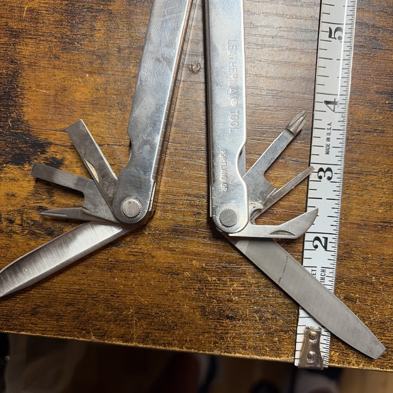 Leatherman Tool Multi-Tool Stainless Steel Silver/Black Sheath Plier Knife File