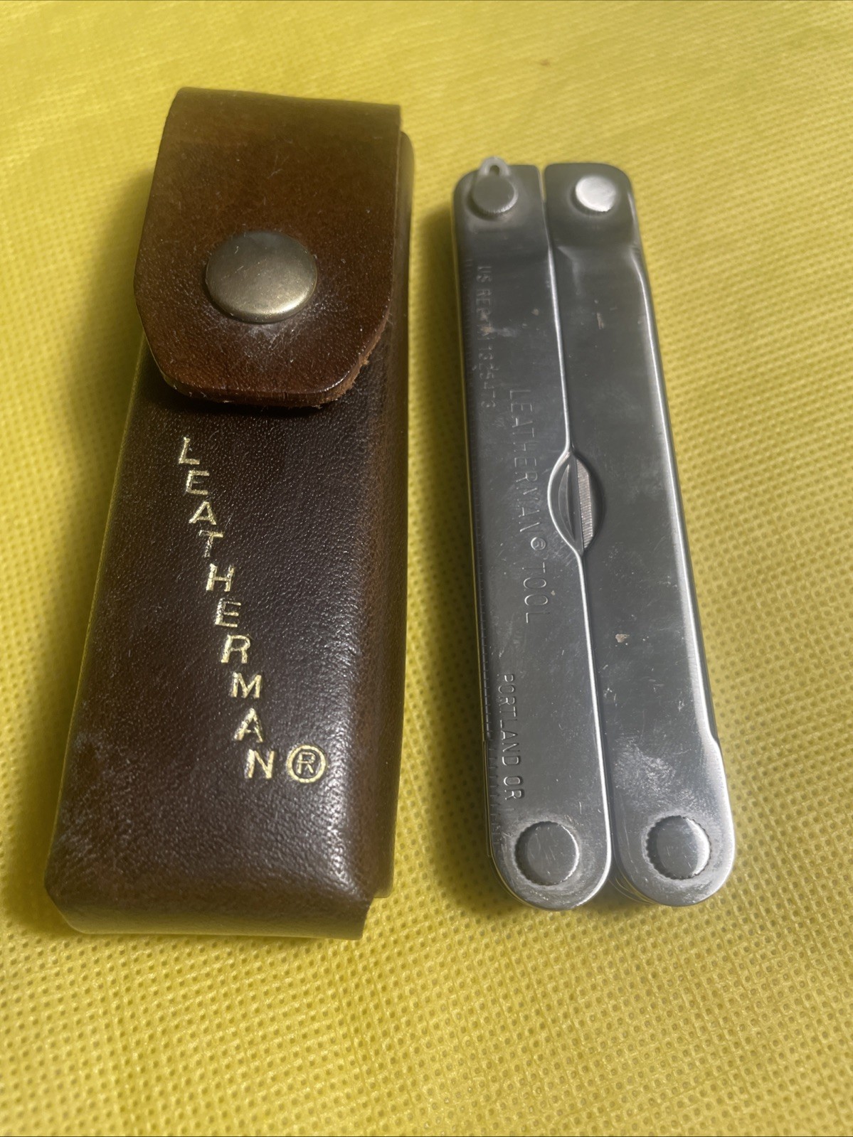 Vintage Genuine Original Leatherman Multitool Brown Leather Sheath Portland OR