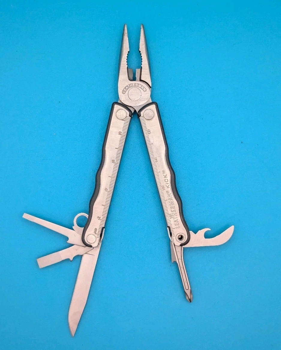 Leatherman Kick Multi-Tool, Knife, Pliers, Retired, Collectible!