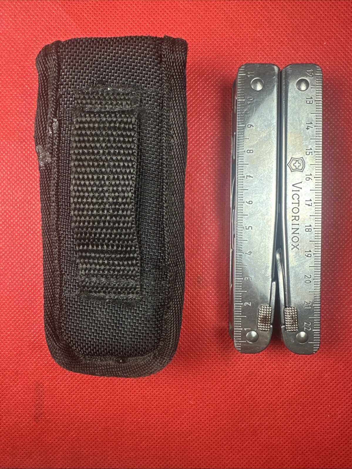 Rare 1998 Victorinox Swiss Tool RS Rescue 3.0326 Multi-Tool, Sheath, Scissor