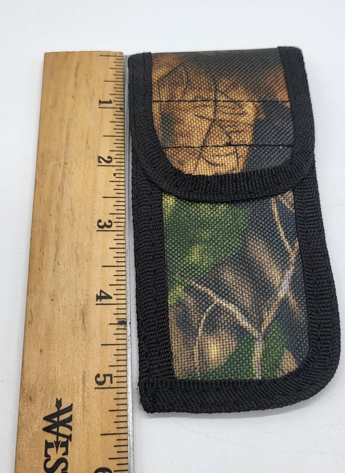 UNBRANDED CAMO HOOK AND LOOP POUCH BELT MOUNTED BRAND NEW