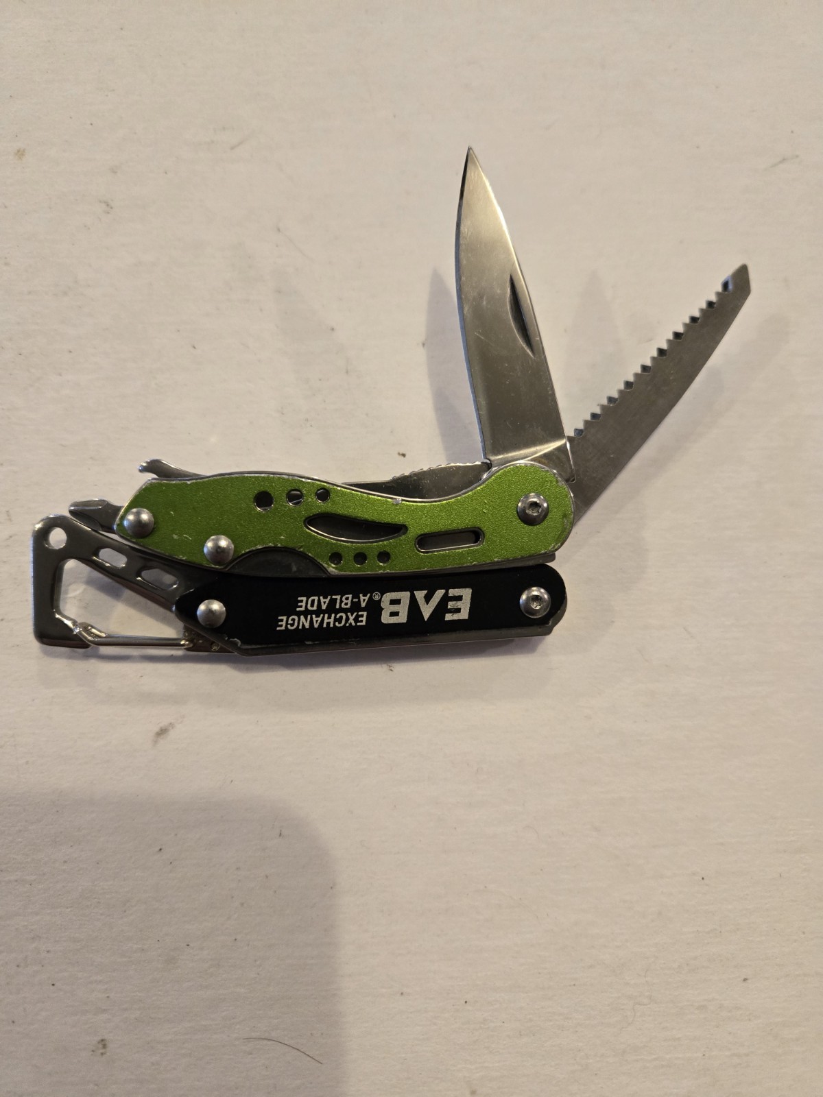 Exchange-A-Blade 6-in-1 Multi-Tool w/ Belt Clip, Metallic Green/Black Handle