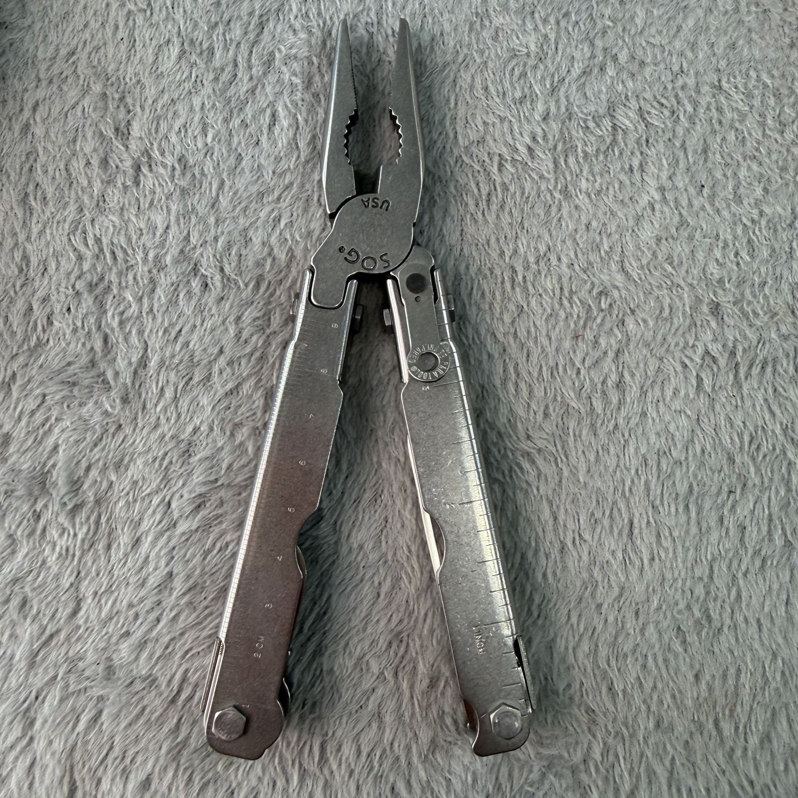 SOG ParaTool Multi-Tool + Sheath New Old Stock Made in USA B529