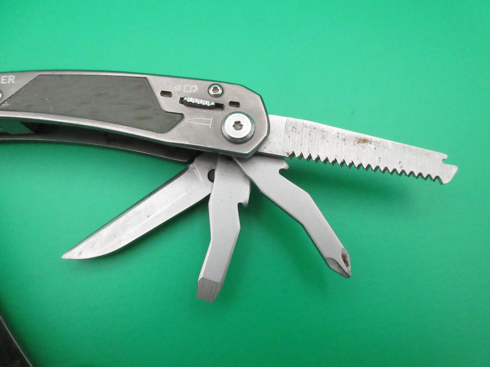 Gerber Bear Grylls Ultimate Multi Tool Folding Knife Scissors #17