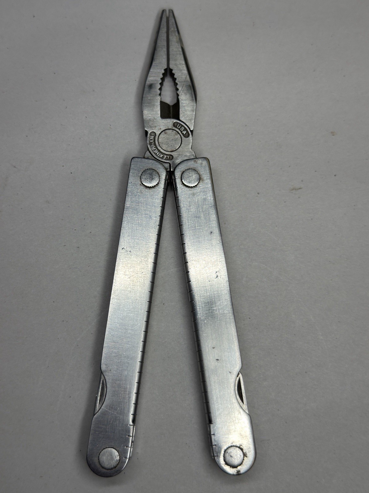 Leatherman Original Multi Tool w Leather Case Portland OR Reg TM 1325473 Vintage