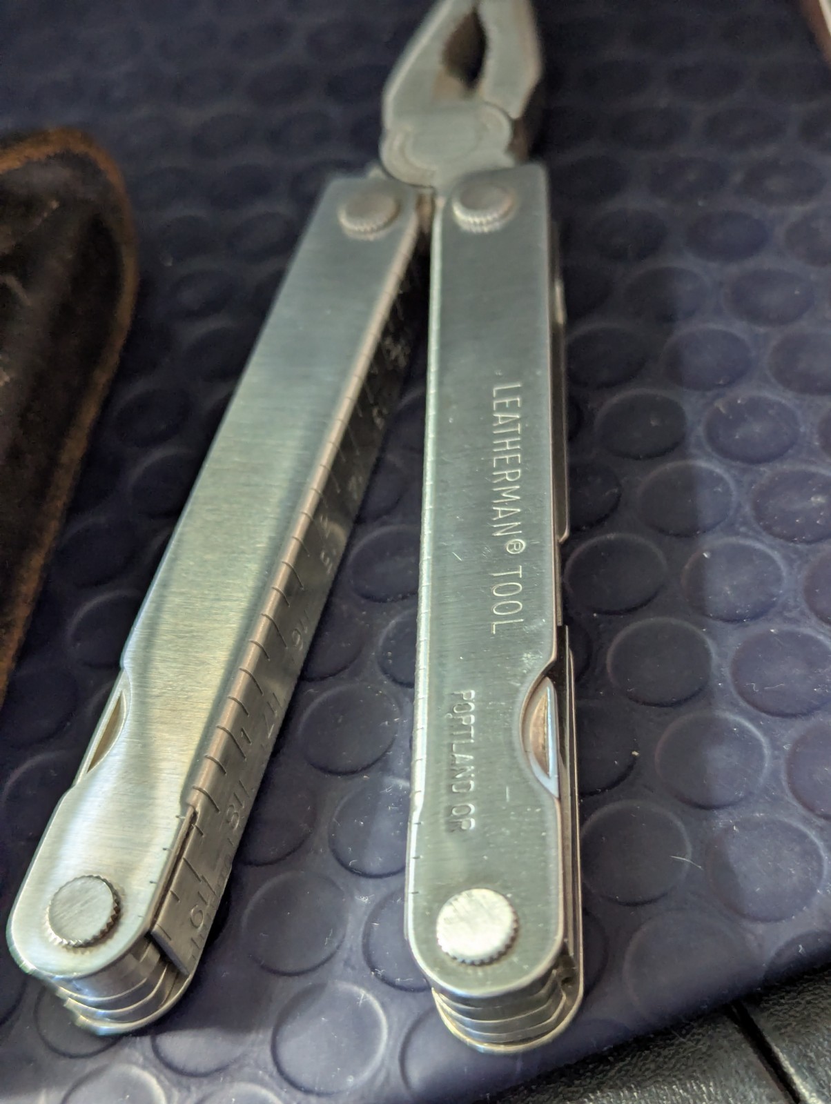 Leatherman Letter Logo Stainless Steel USA PST Multi Tool & Leather Case Vintage